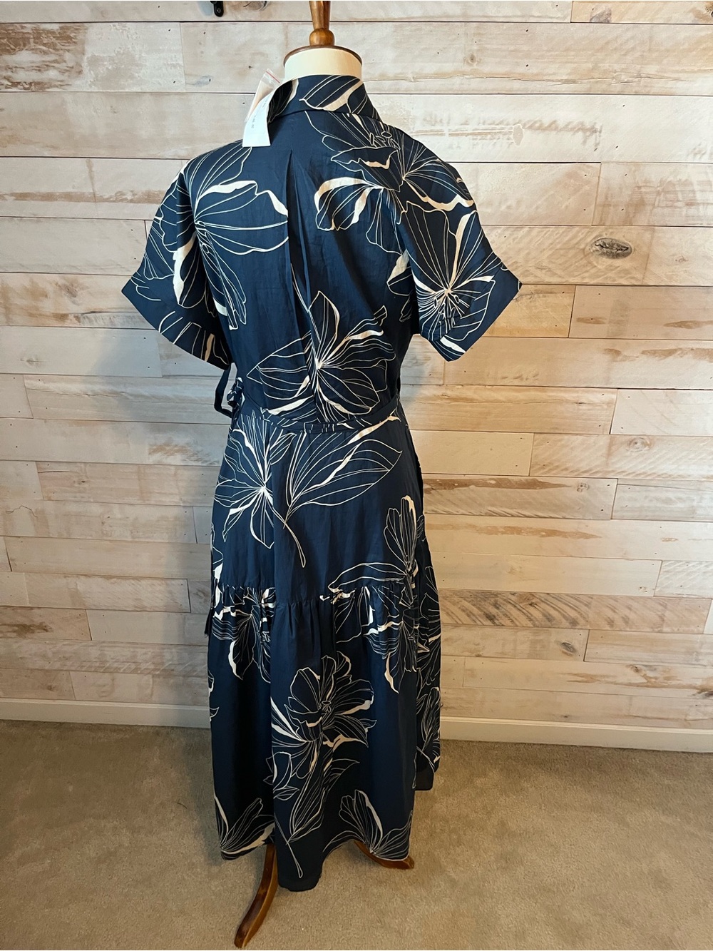 NWT Hutch size M Rosen belted midi dress in blue floral - Picture 9 of 13